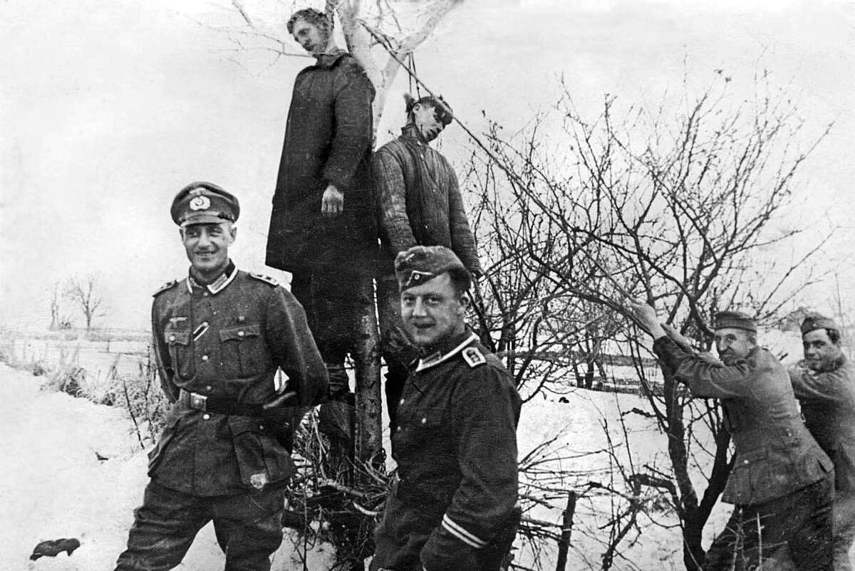 Немцы повесили Партизан 1941