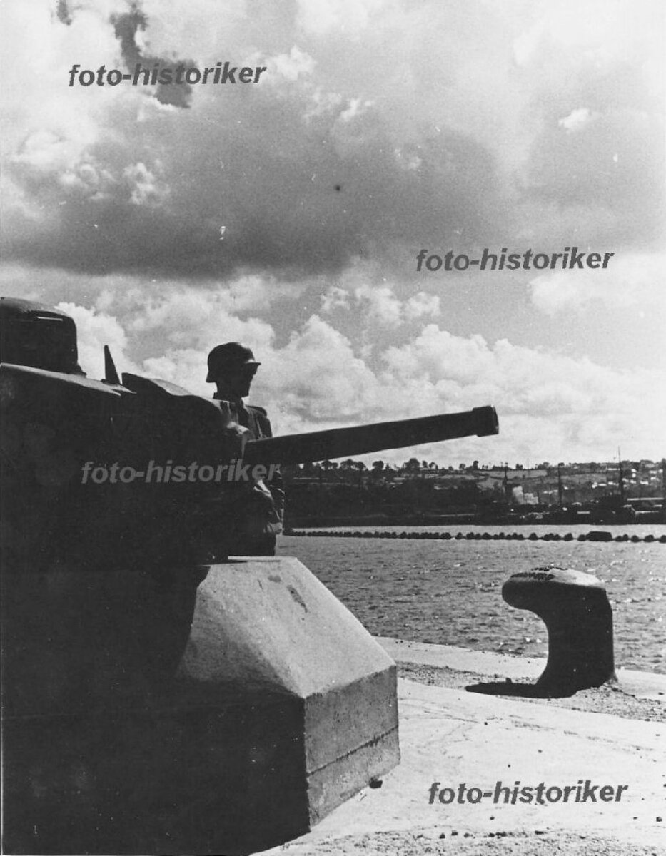 Turret Somua_.jpg