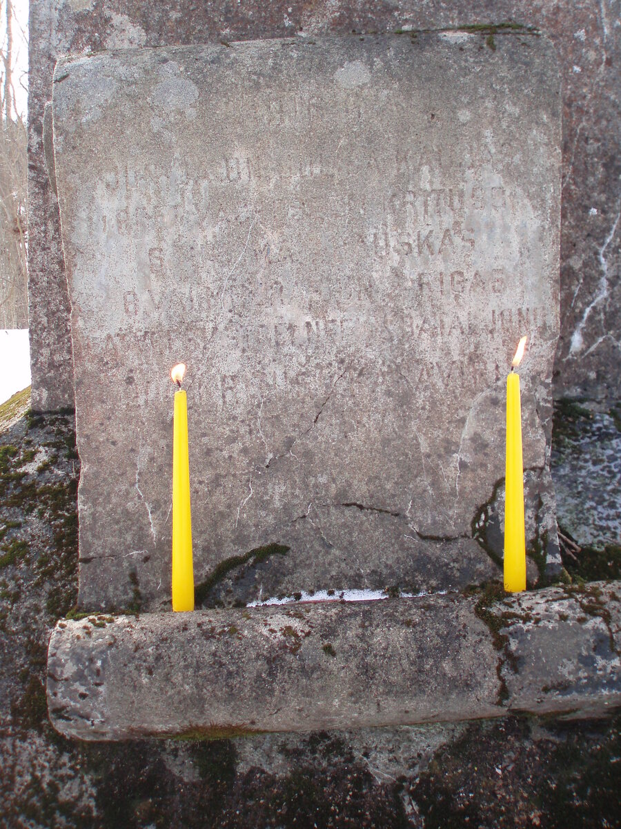965555_012.jpg