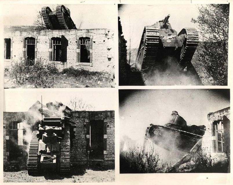 най_Char 2C_1939.jpg