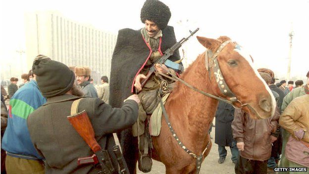_85091693_chechnya_militia_g.jpg