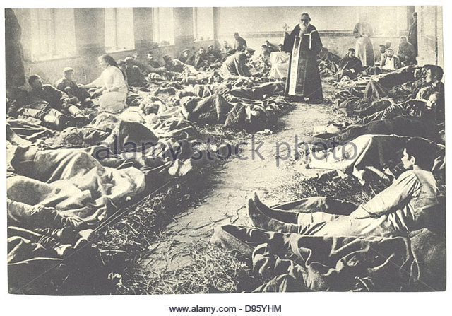 world-war-i-orthodox-priest-in-a-russian-military-hospital-ward-d95yhm.jpg