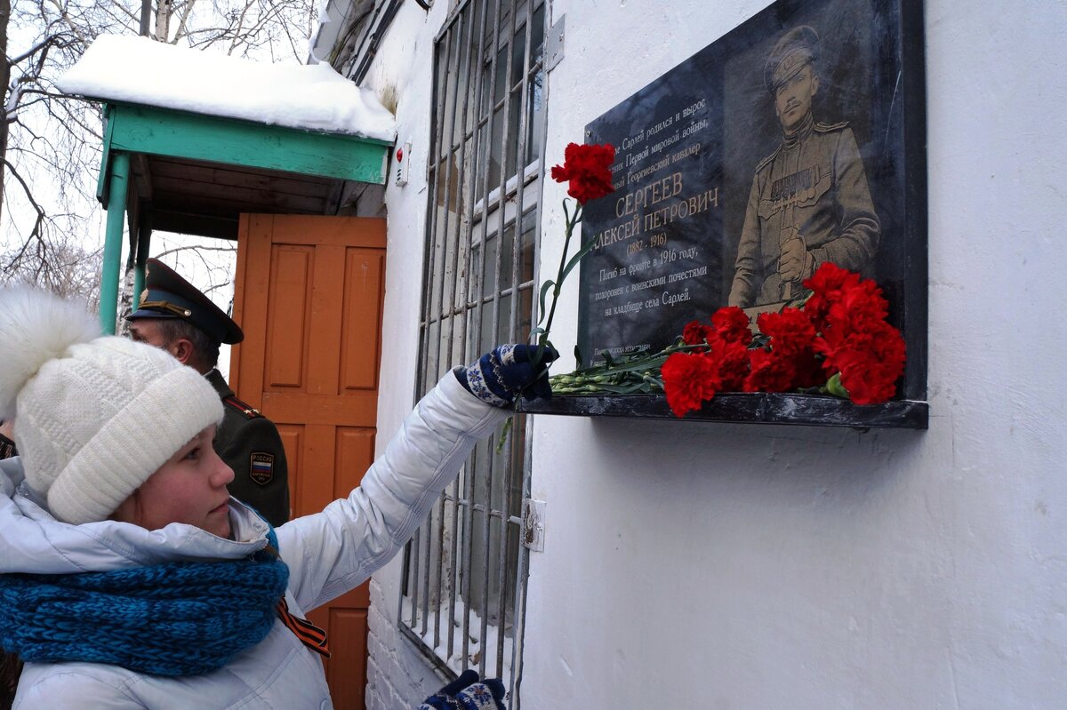 115 полк на границе стоит