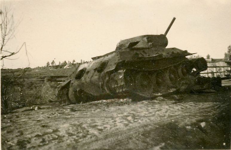 най_т-34-76 и нечто!_.jpg