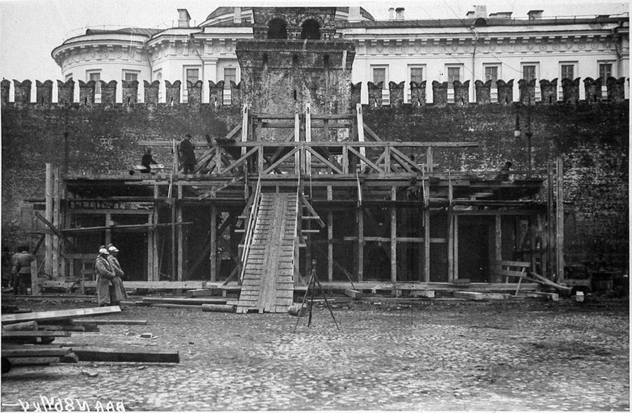 строительство мавзолея Ленина