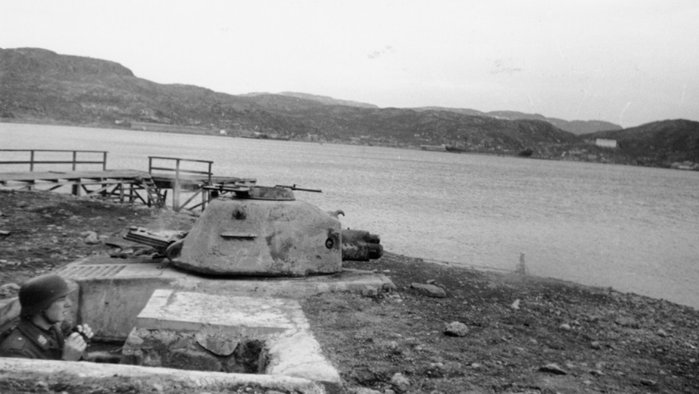 tankturret ingegraven.jpg