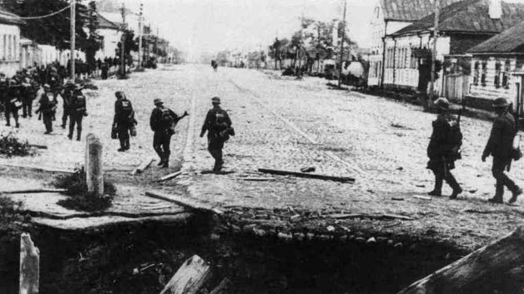 sold_wermahta_v_orshe_1941.jpg