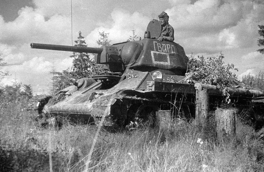 Т-34-76..Гвардеец.._.jpg