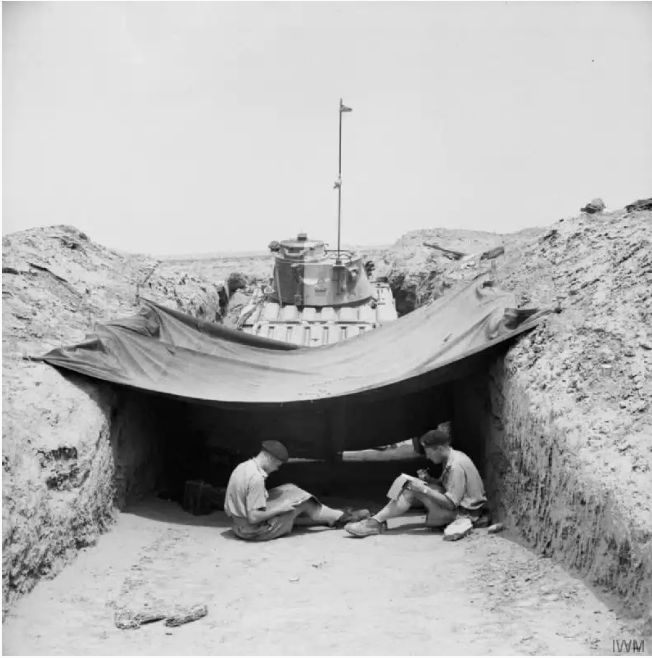 дот_Матильда.английск в окопе.Африка_13.07.1941г.jpg
