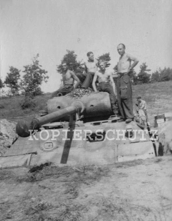 дот_ Pz.Kpfw.V Ausf.A _Пантера_.jpg