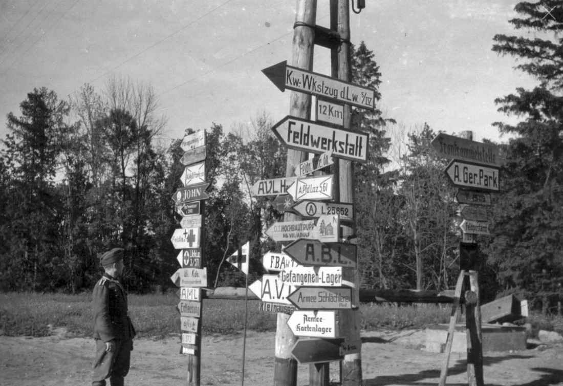 1942.jpg