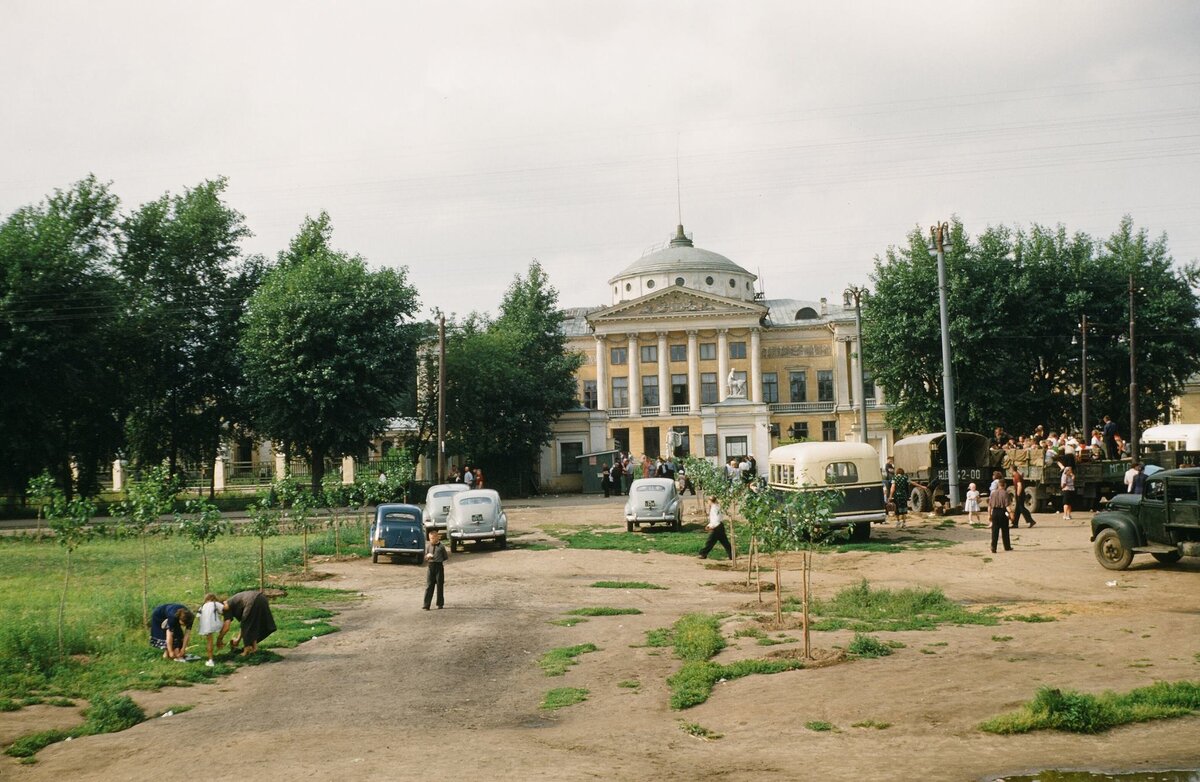 qOYf-mstW9M.jpg