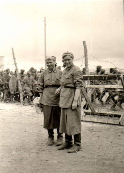 Gefangenenlager_in_Shitomir.jpg