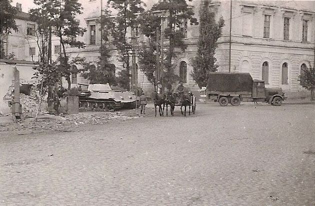 Най_37мм-Петровский кадет.корп_Полтава1--.JPG