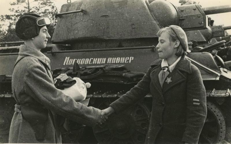 0_ Т-34-76..Московский пионер..-.jpg