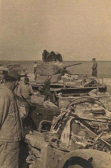 най_T-26 ( 1939)-.1 4.jpg