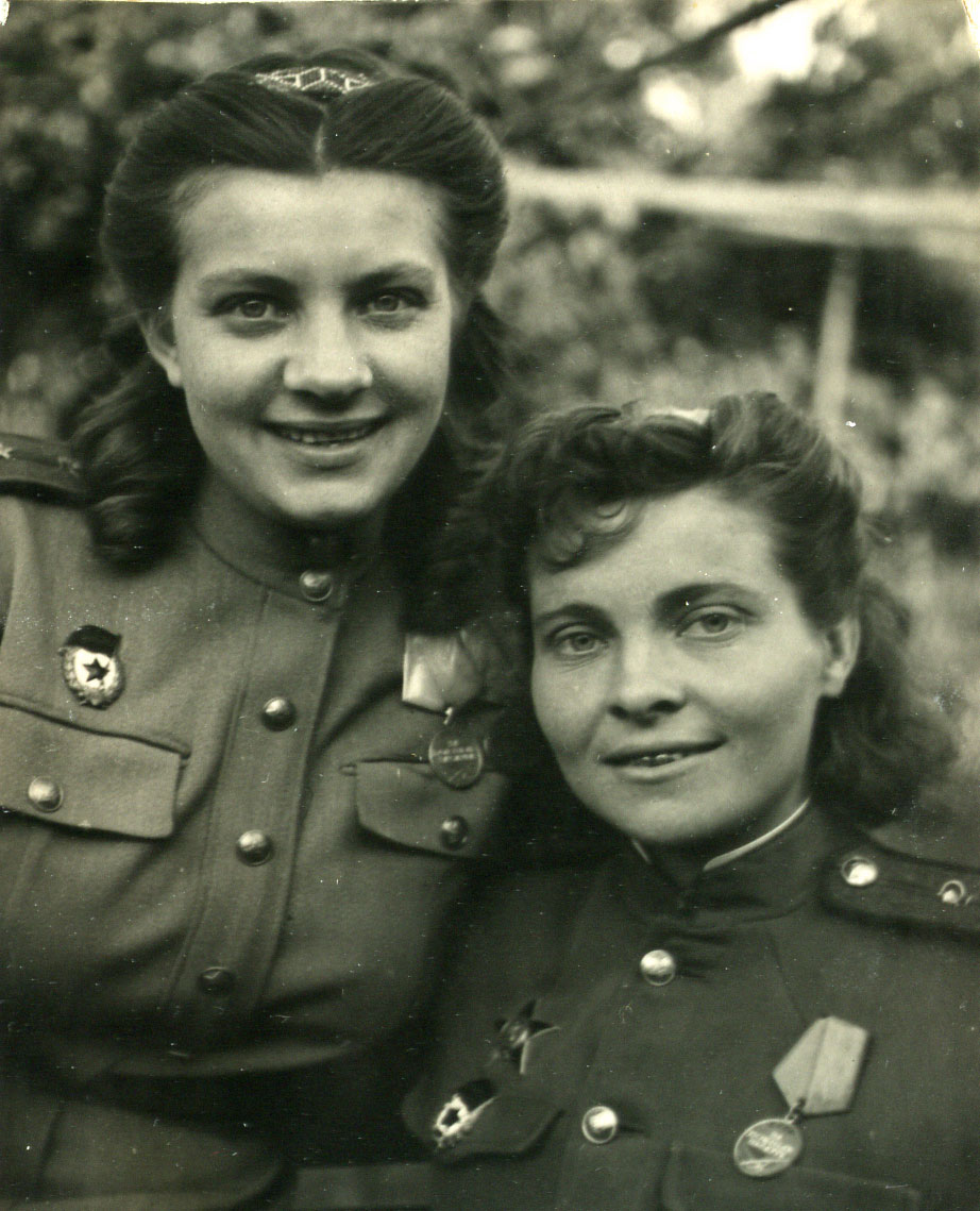 185-mladshie_leytenanty_glazkova_i_suhoruchenko.jpg