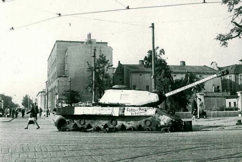 0_1 ИС-2_Познань 1.jpg