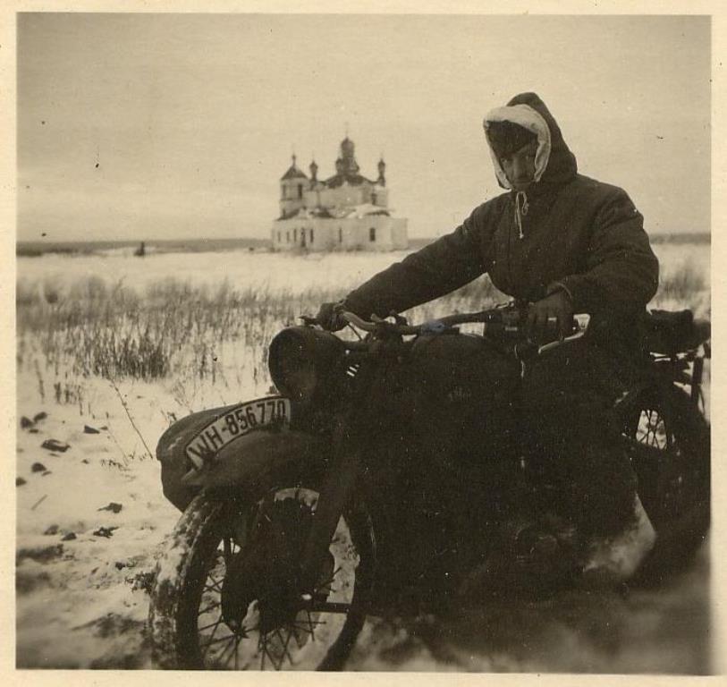 880. bmw motorrad beiwagen krad russland 1942.jpg