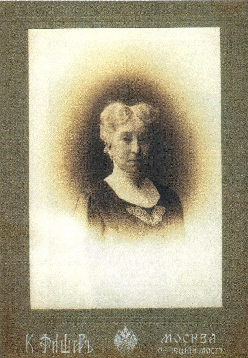 800px-Кувшинова_Ю_М.jpg