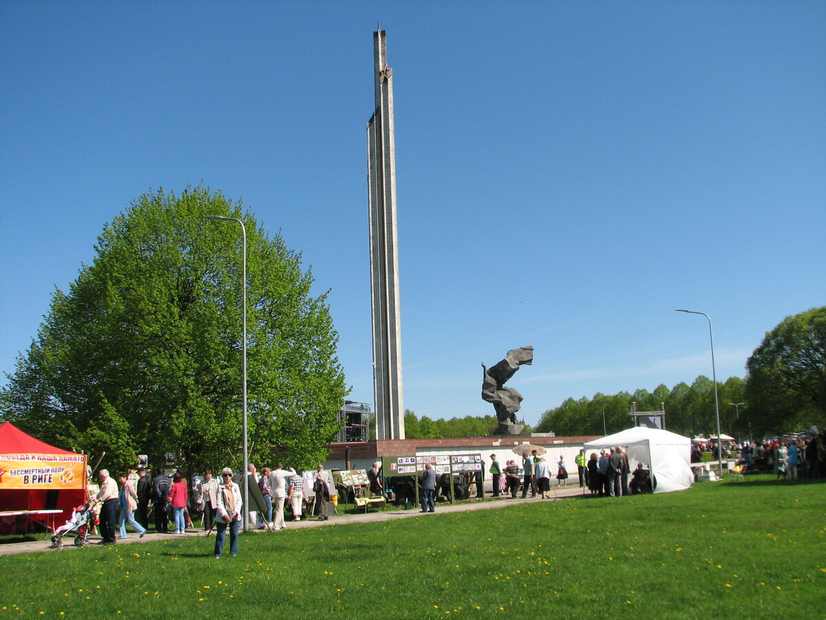 35.JPG