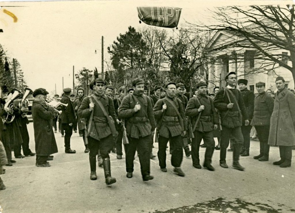 YVOkOp-ujAs.jpg