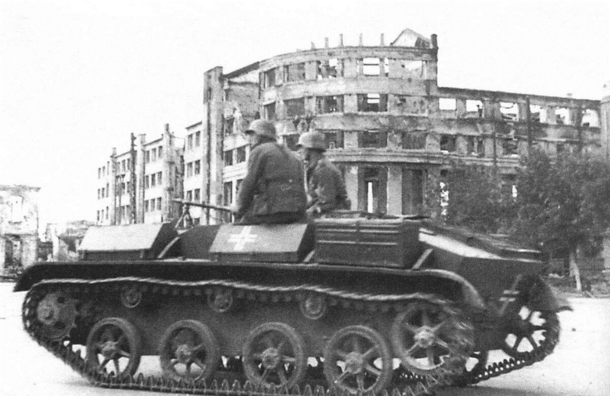 k11qa98t16cti88auf.jpg