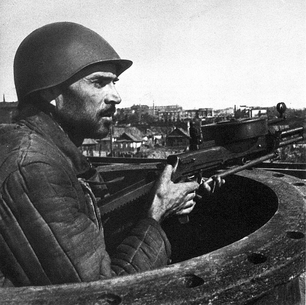 00ДТ_РККА_С-град.jpg