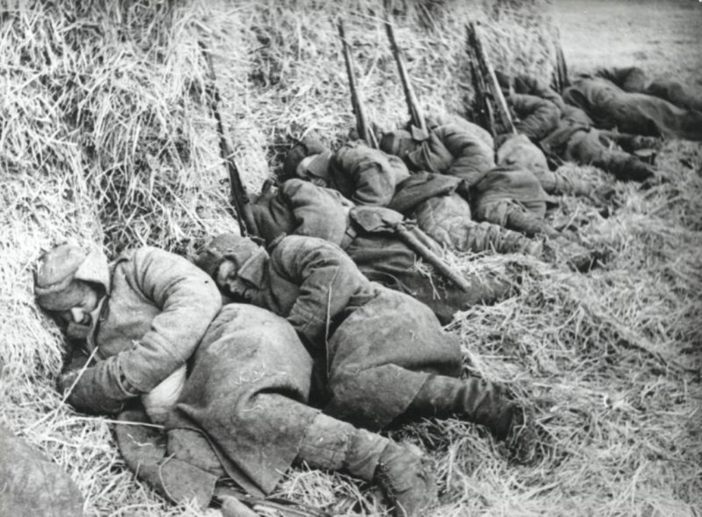 1942.jpg