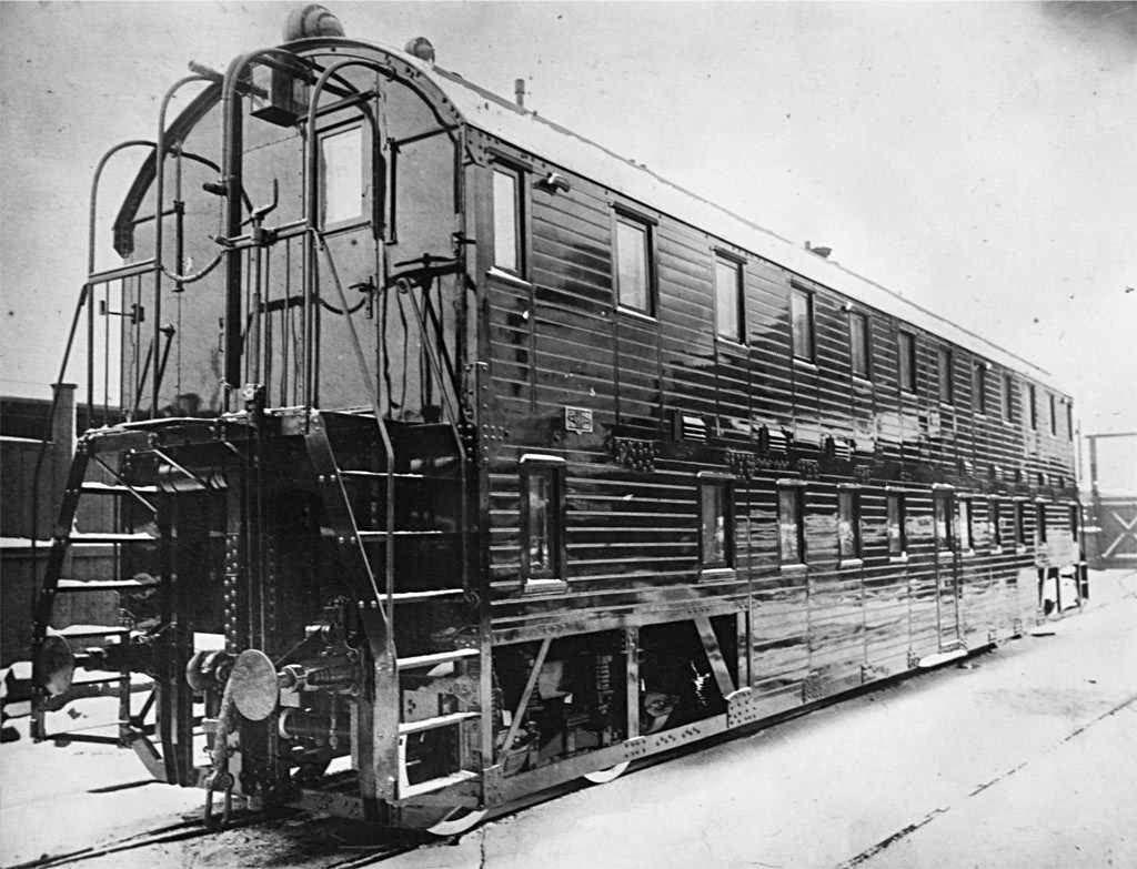 Двухэтажный вагон. Сормовский завод. 1907.jpg