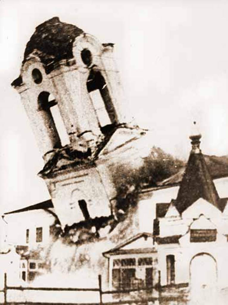 Какие храмы взорваны. Храм христа спасителя разрушенный в 1931 году. Какие храмы взорваны. Разрушенная киево печерская лавра. Какие храмы взорваны.