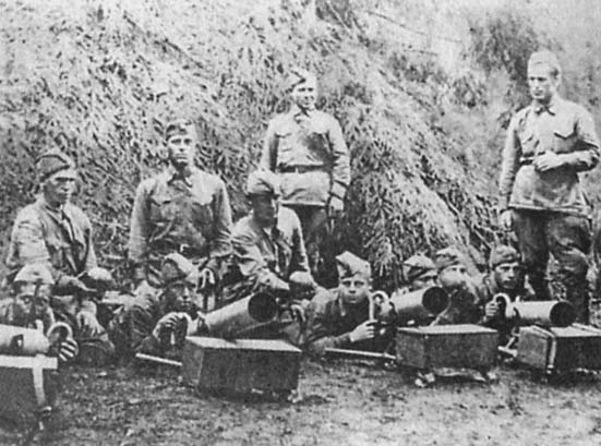 0 _ h Ампуломётчики 1245-го стрелк.полка Красной армии, 1942 г.jpg
