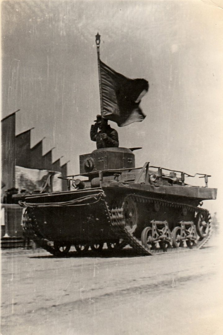 Vr29coQVAso.jpg