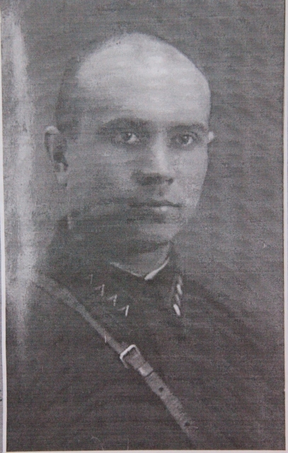Есин Виктор Васильевич 1940г..jpg