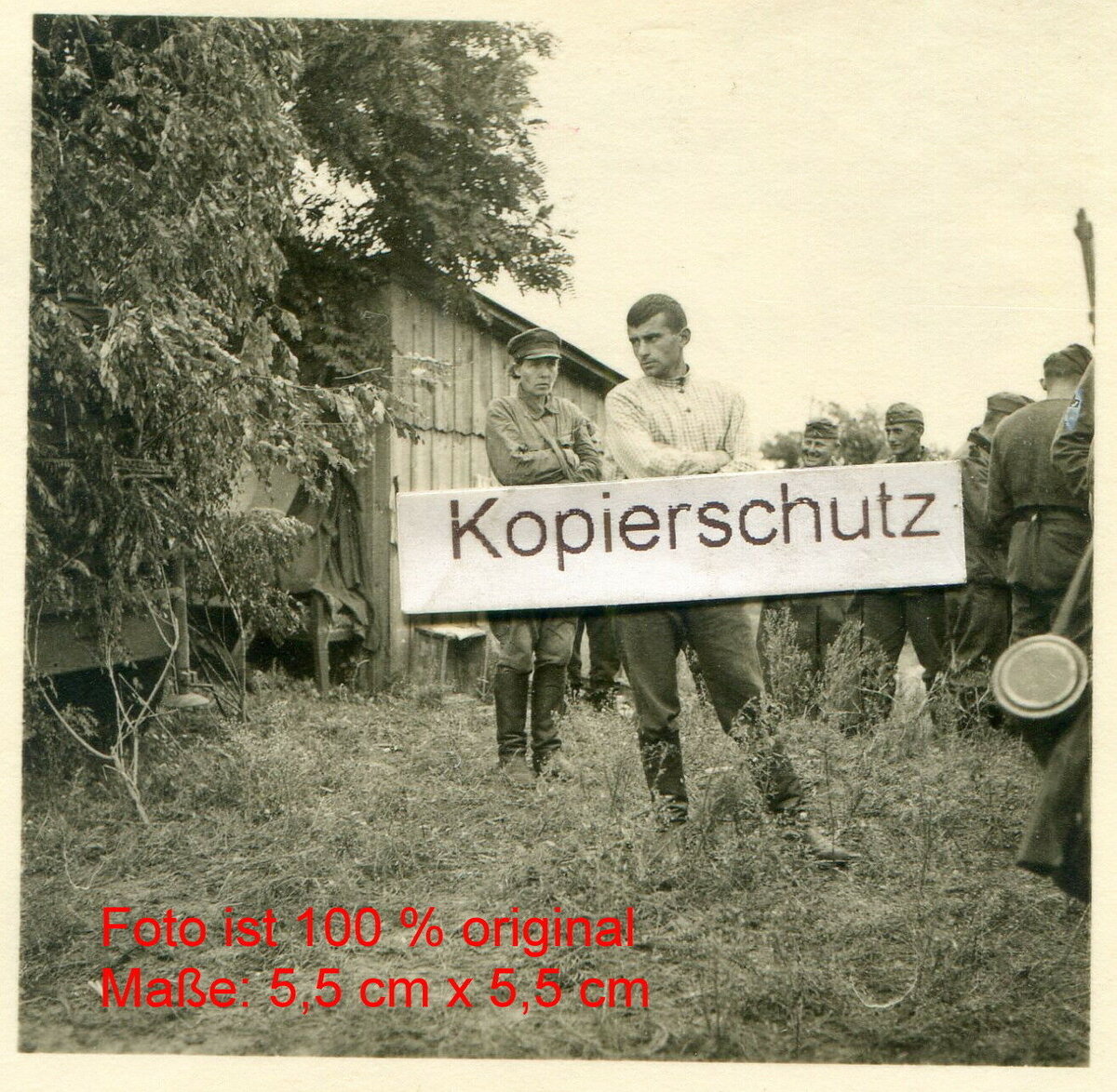 Russland , Frau in Uniform , Flintenweib , Gefangene.jpg