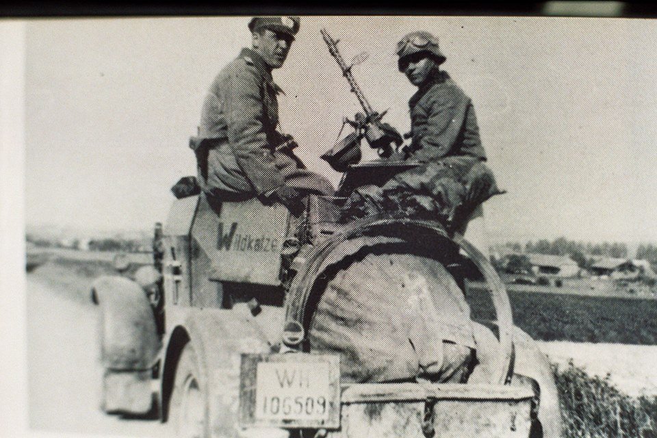 0 _7_Kfz. 13_ Wildkatze.jpg