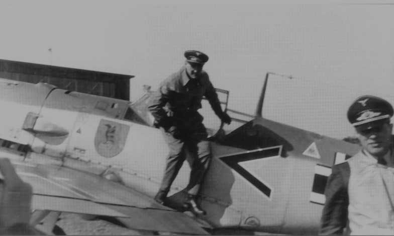 Me109E3-JG1-WrkN1380-1940-6f-s.jpg.f9bc7b3f6ec58523dd09fdccb56859dc.jpg
