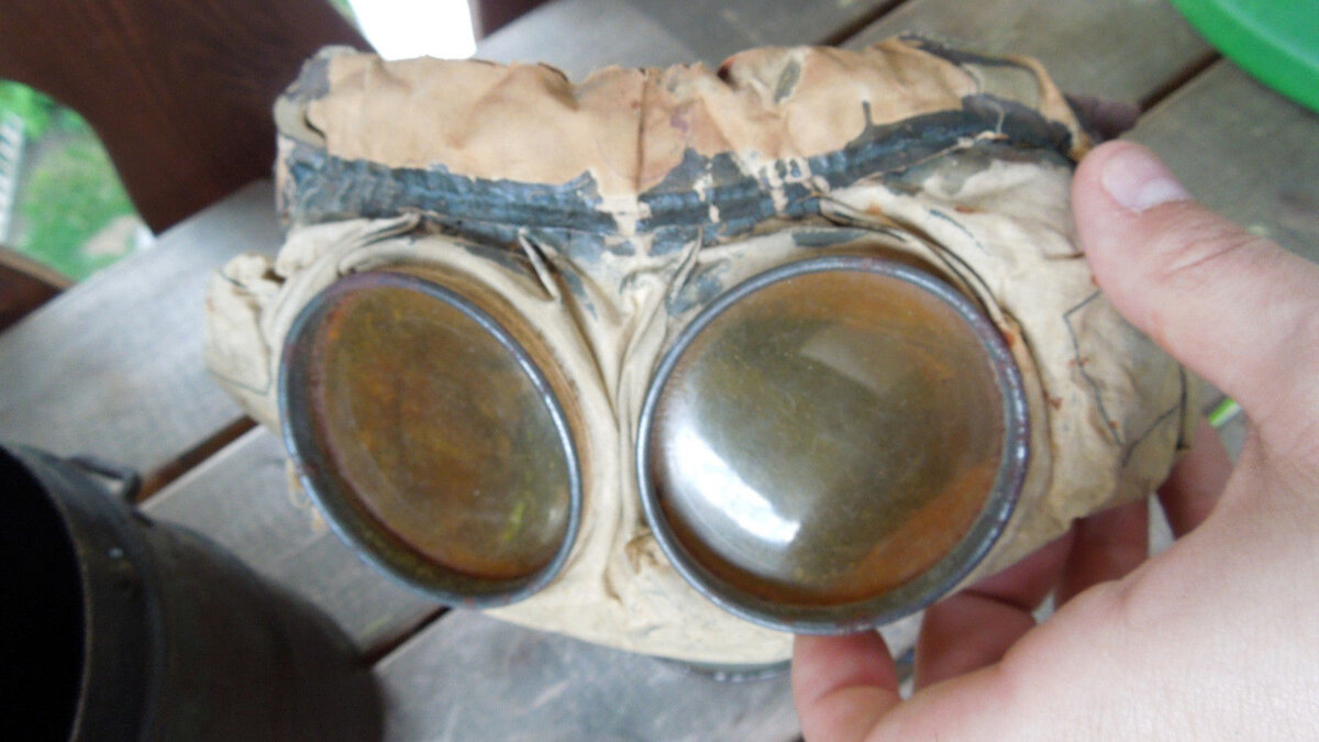 fruhe-Linienmaske-Rahmenmaske-Gasmaske-15-oder-16-mit-_57.jpg