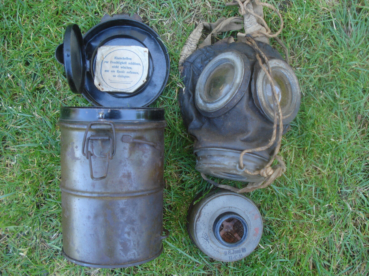 Gasmaske-GM17-WK1-gas-mask-1918 (1).jpg