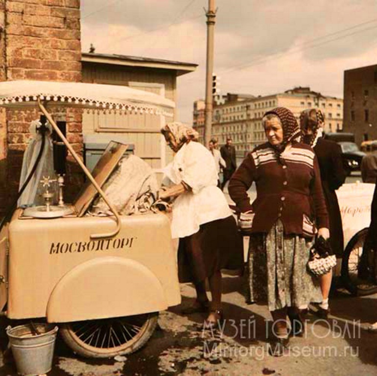 foto-Leonar-Gianadd-1957-02.jpg