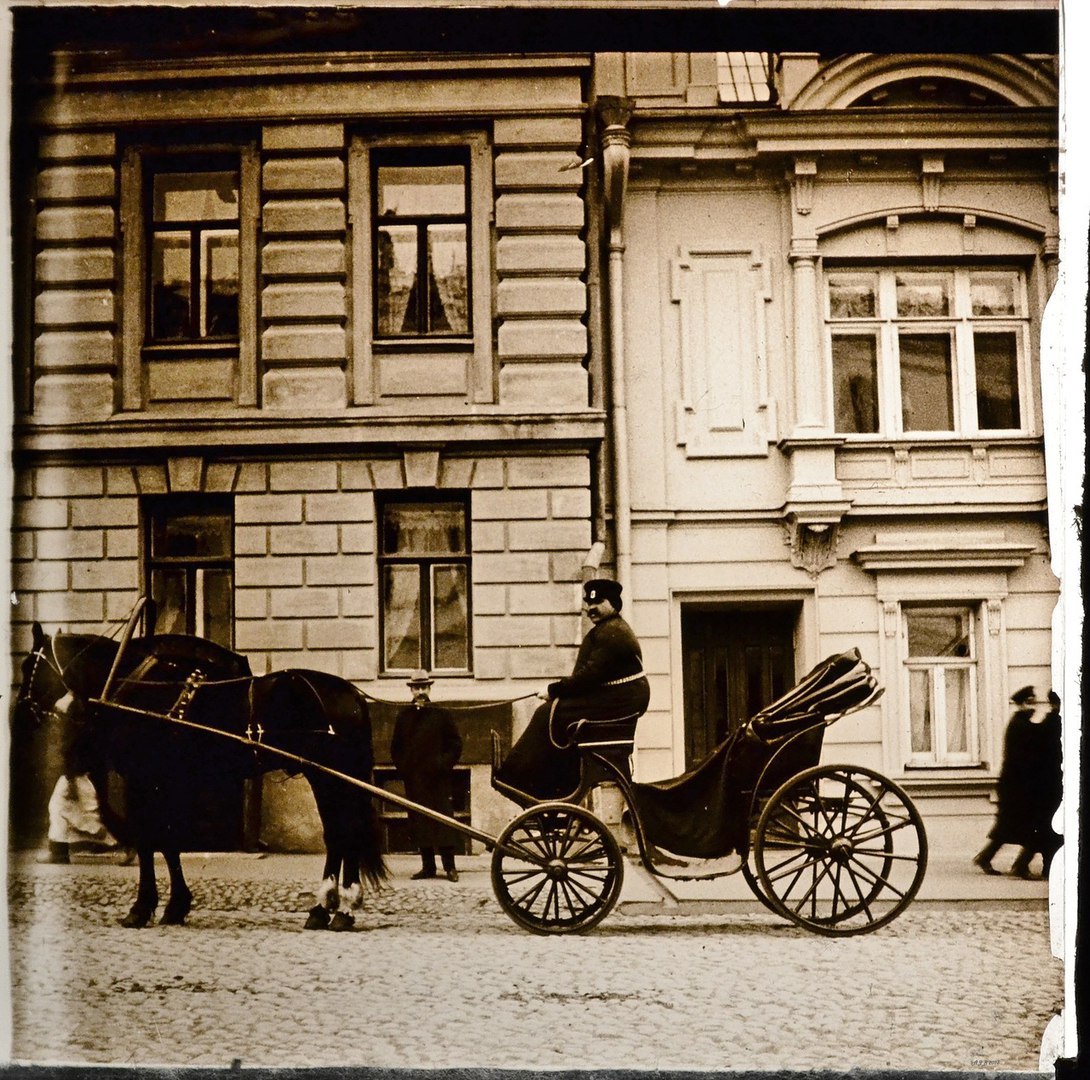 Москва. Кучер 1910.jpg