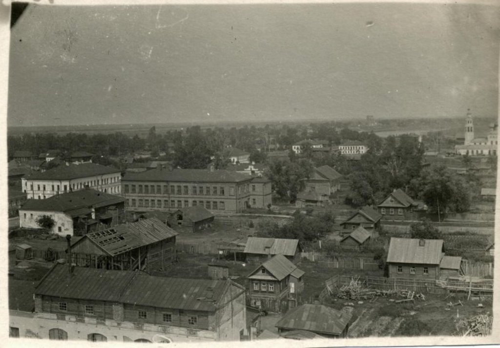 Молога маленький уездный город он. Молога затопленный город. Молога 1930. Ремесленная школа Молога. Затопленный город Молога в 1972 году.
