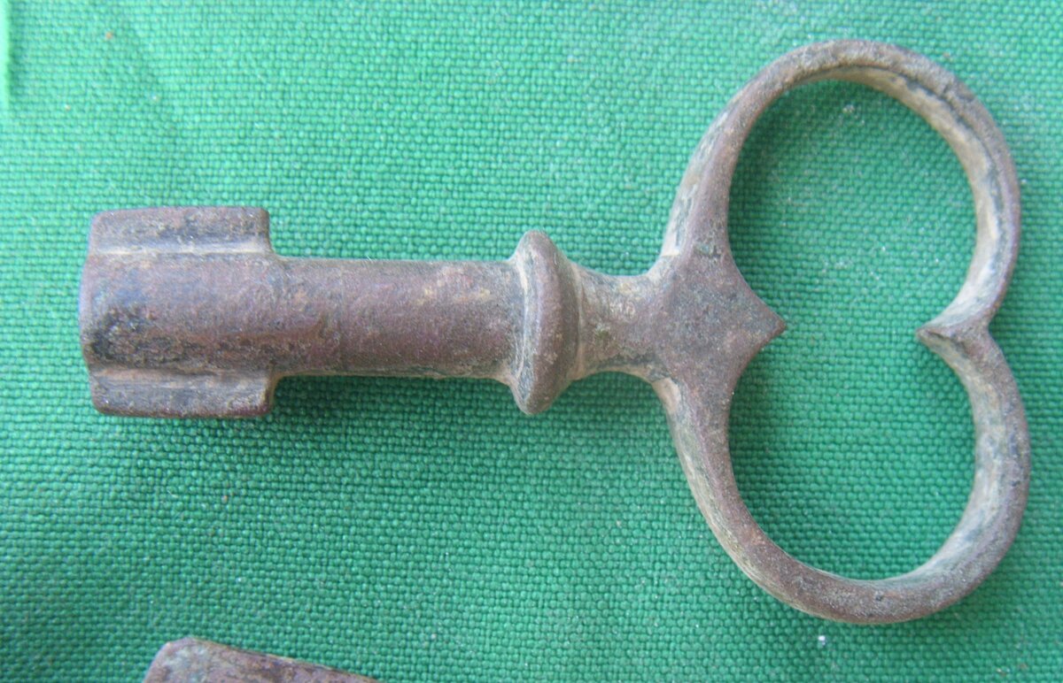 ST833987.JPG