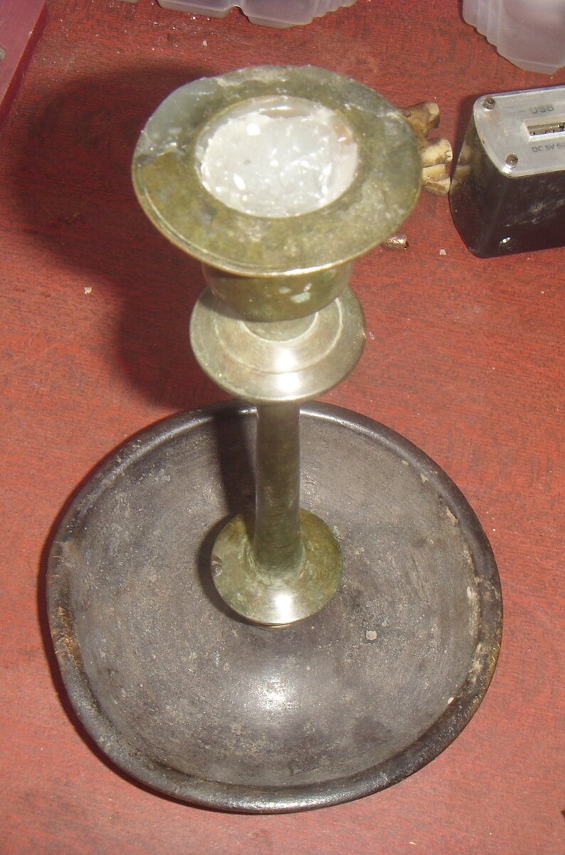 ST834003.JPG