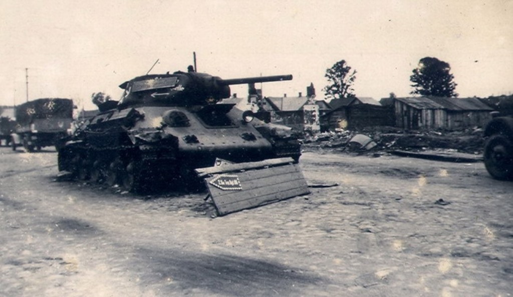 34-1941 (1).jpg