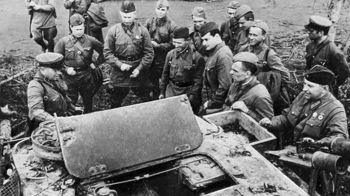 2йPz. II (Fl)_24.08.41 _ 7 Pz.D-.jpg