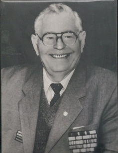 495488w290h393auto.jpg