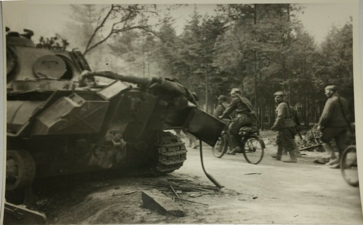 Orig-Foto-Panzer-V-PANTHER-_57 (1).jpg