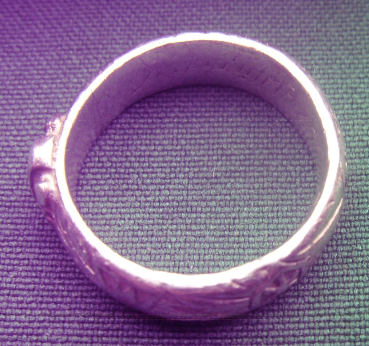 ST834525.JPG