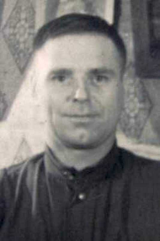 НАТУРАЛЬНОВ антон вкеиаминович 1915.jpg